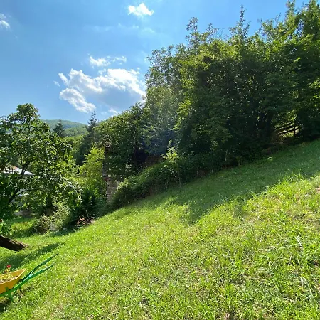 Villa хаджиевата къща *