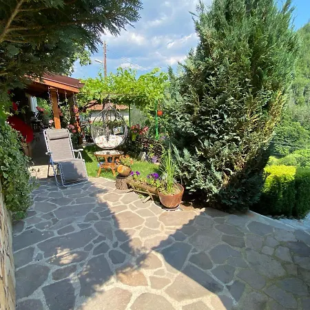 хаджиевата къща *