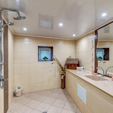 хаджиевата къща Villa