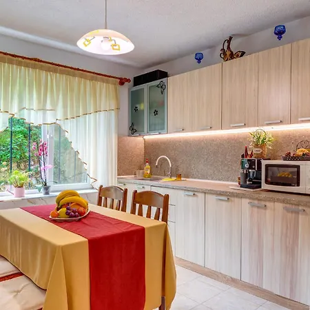 хаджиевата къща Villa Smolyan