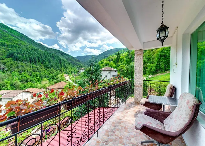 Vila хаджиевата къща Smoljan